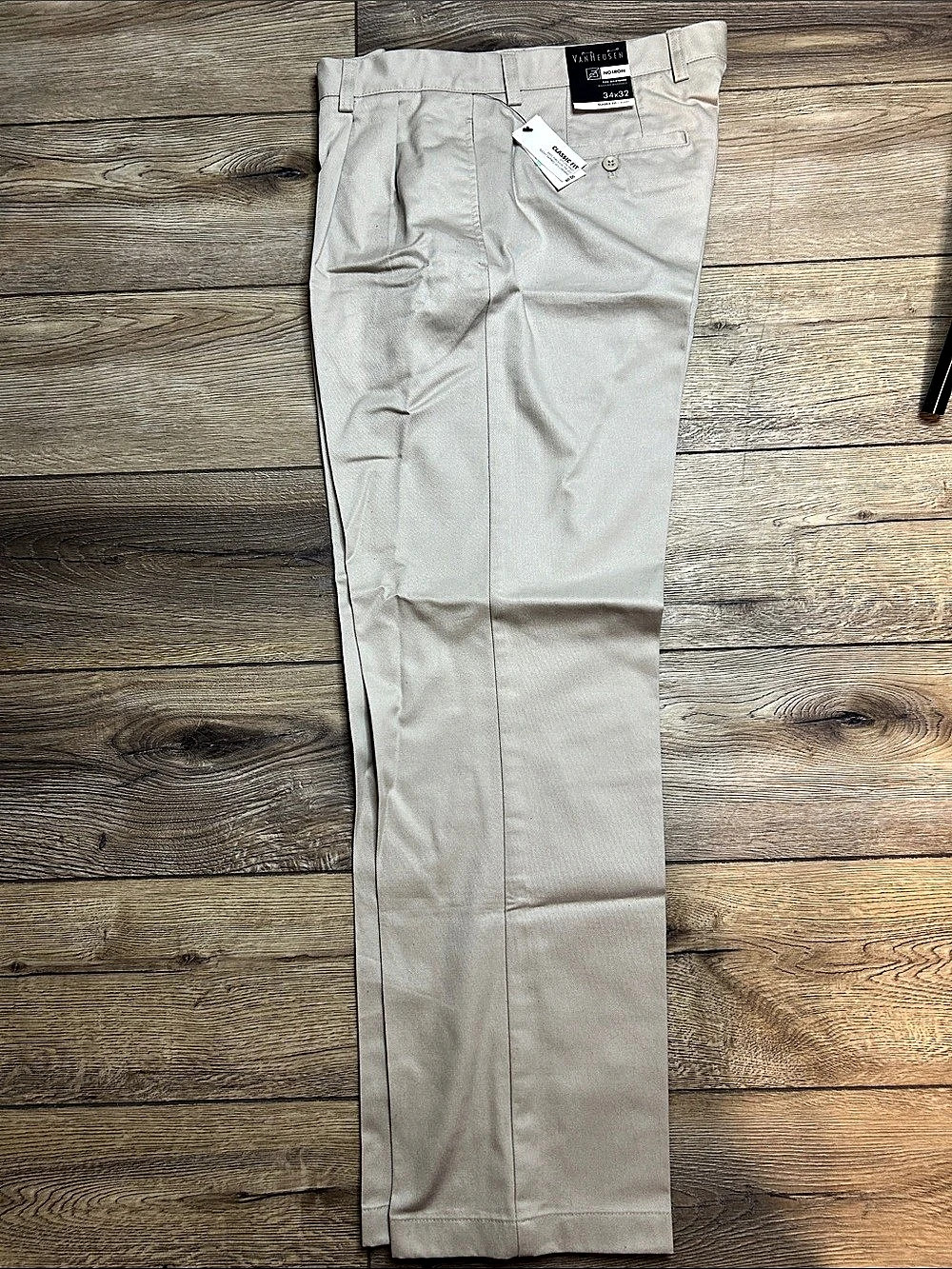 Van Heusen No Iron Flex Waistband Classic Fit Pleat Dress Pants Dress Pants
